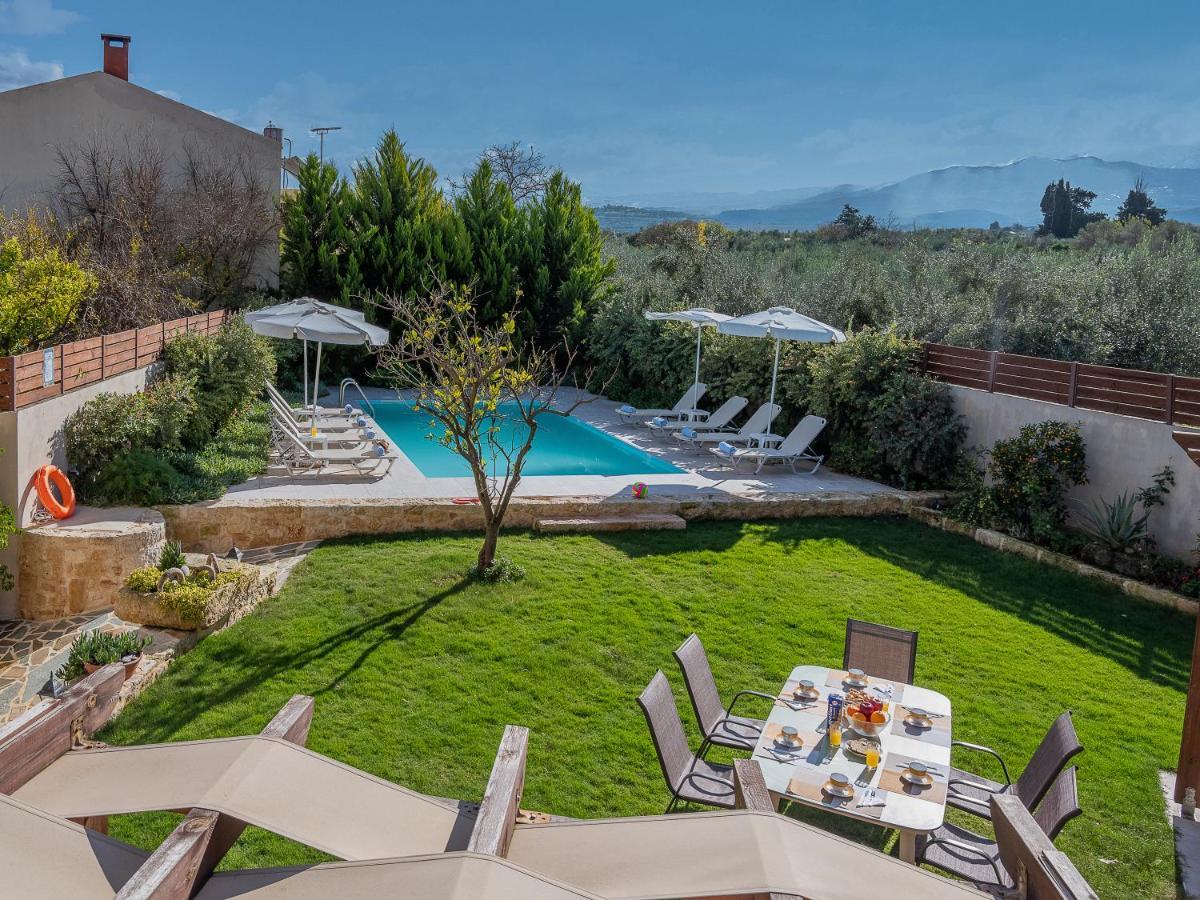 Villa Lucas Melidhonion  Экстерьер фото
