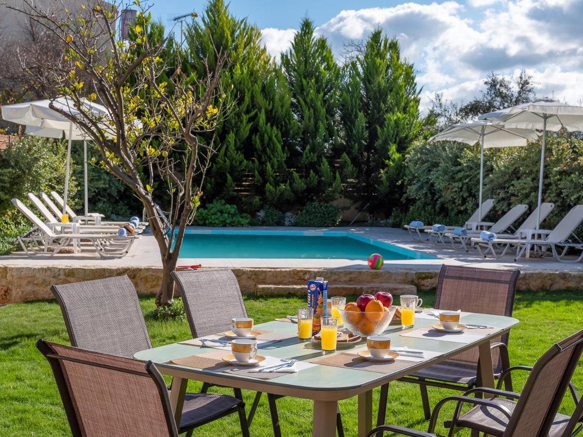 Villa Lucas Melidhonion  Экстерьер фото