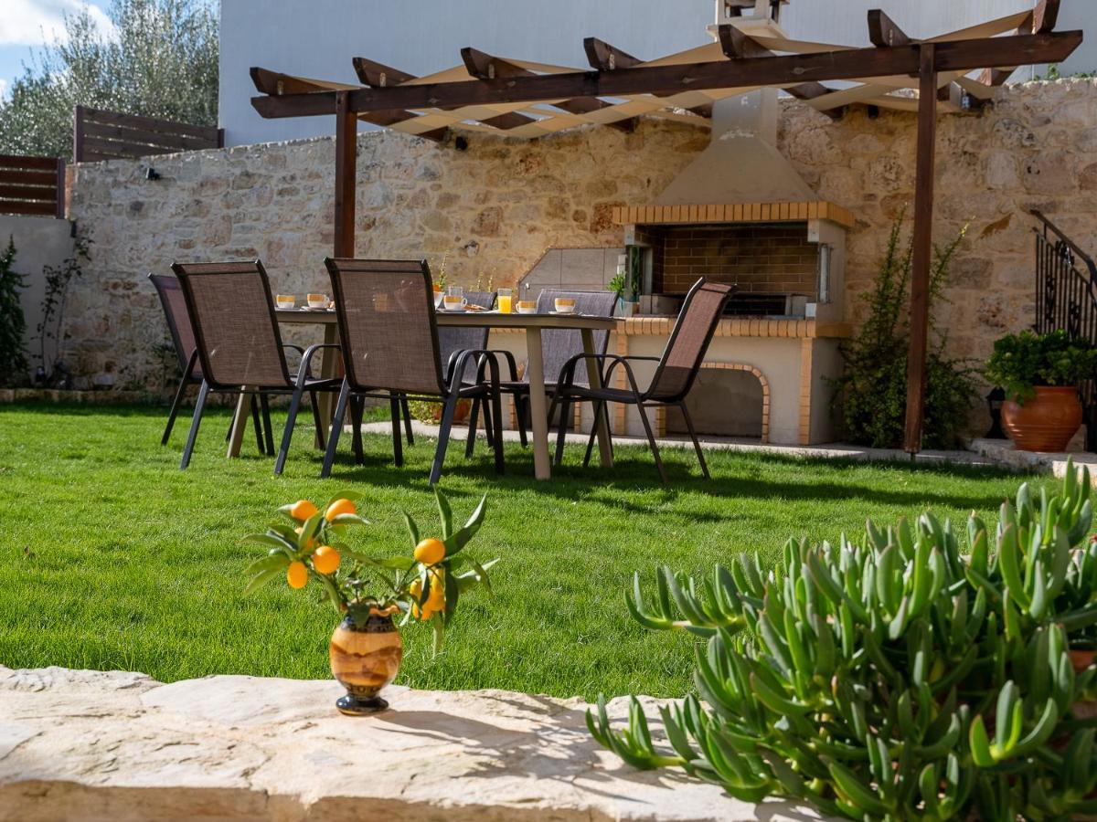 Villa Lucas Melidhonion  Экстерьер фото
